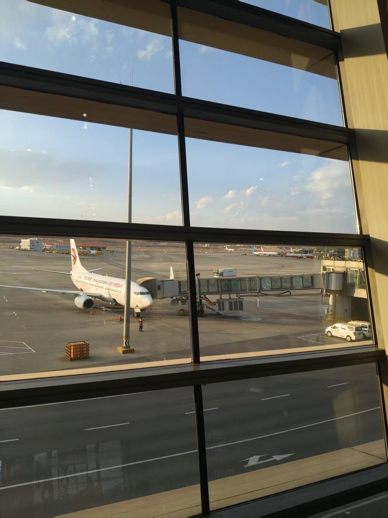 机场平钢2.jpg